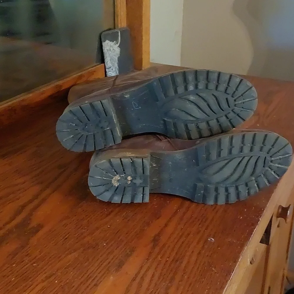 Clarks boots - Picture 6 of 6